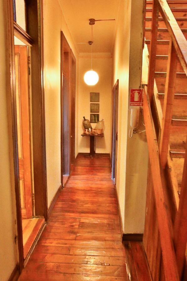 וואלפאראיסו Hostal Mito מראה חיצוני תמונה